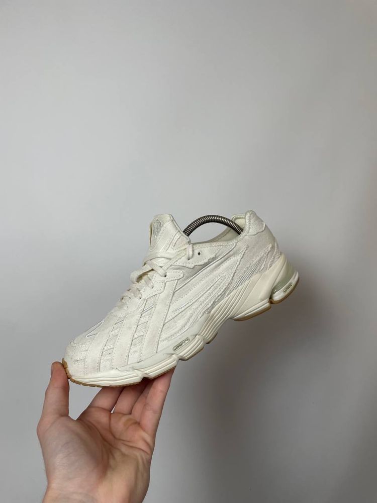 ОРИГІНАЛ нові кросівки Adidas SW Orketro