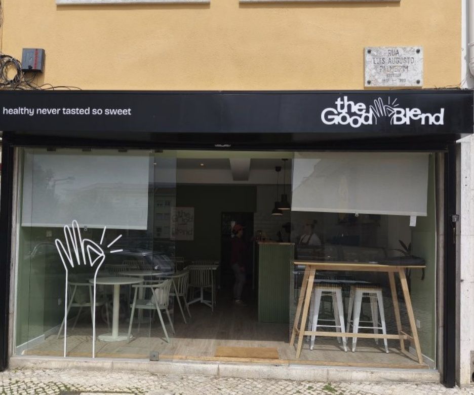 Trespasse Café em Alvalade excelente localização