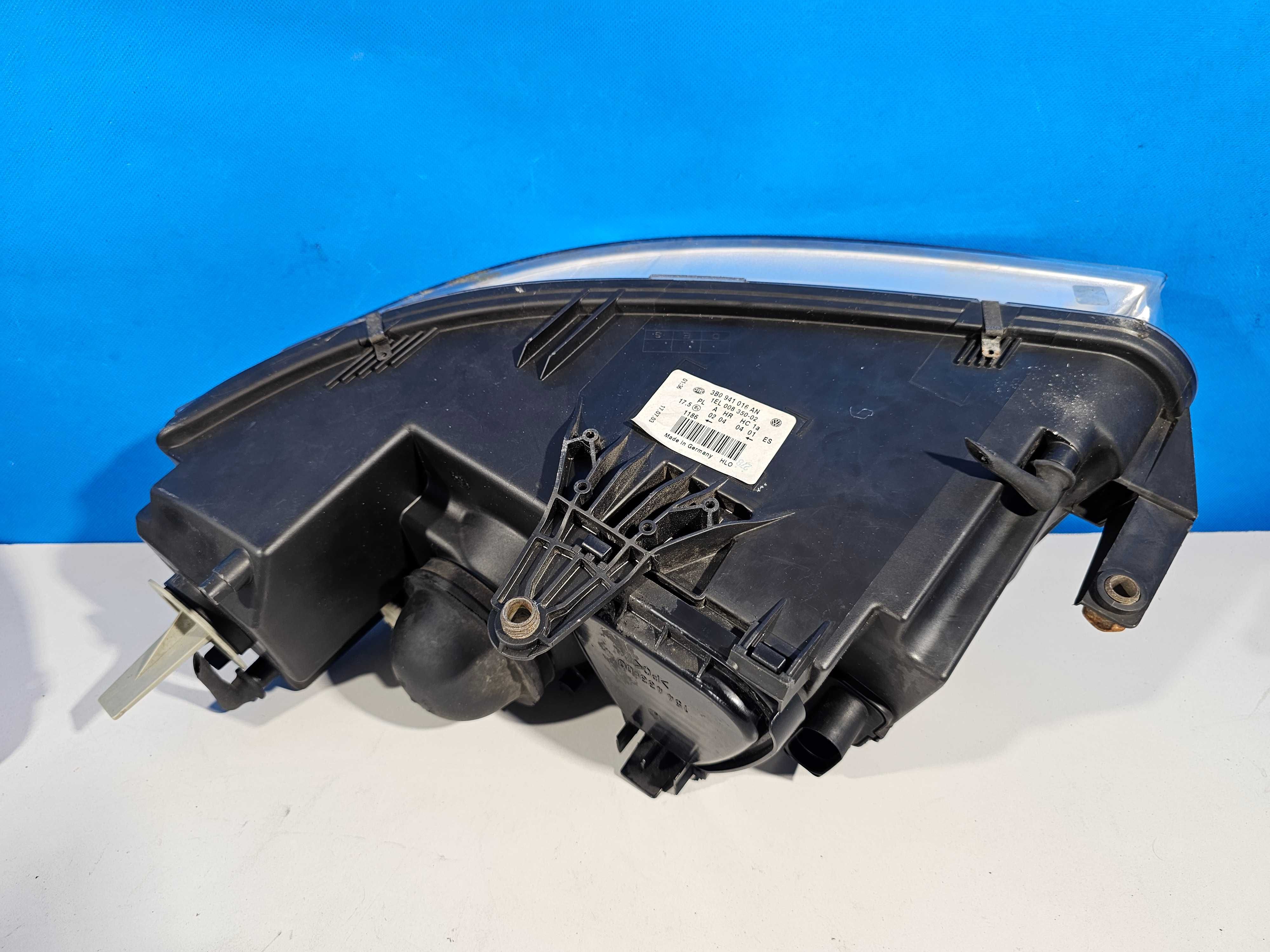 VW Passat B5 Lift LCI Lampa Przód Przednia Prawa Zwykła H7 Europa