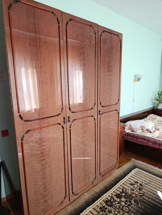 Продам меблі для спальні