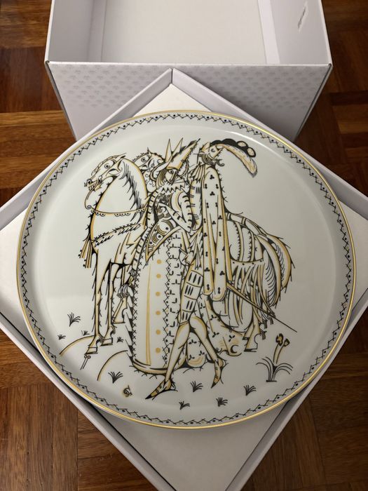 Prato de Bolo da Vista Alegre e Amadeu Souza-Cardoso