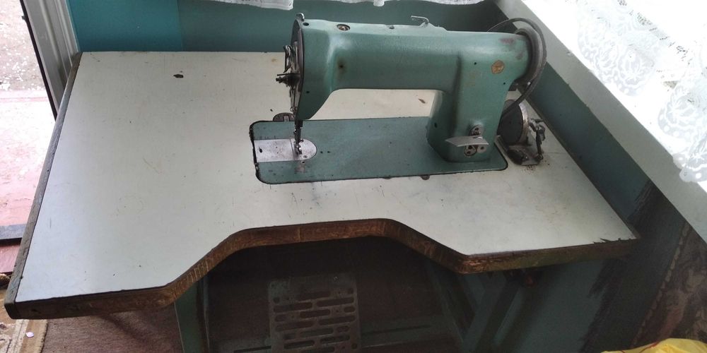 Промислова швейна машинка 97A