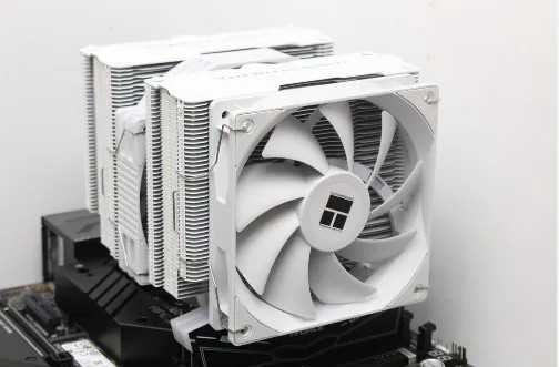 ТОП Кулер Thermalright Peerless Assassin 140 LGA115X/1200/1700 AM4 AM5