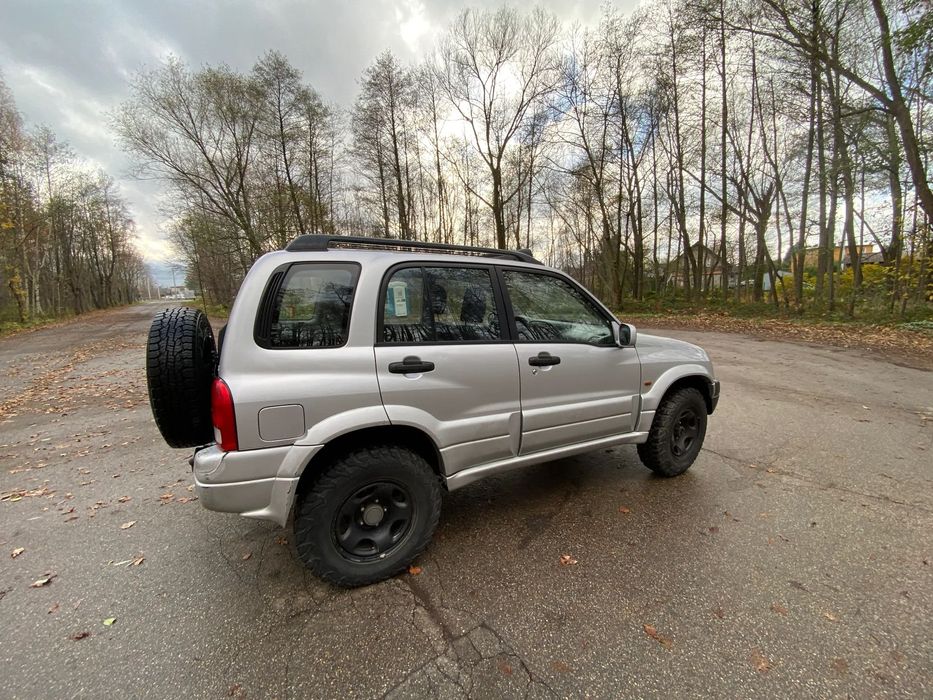 Suzuki Grand Vitara 1 2005r 2.0d 109km LIFT OFF road