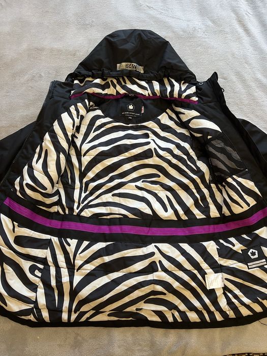 Куртки для дівчинки