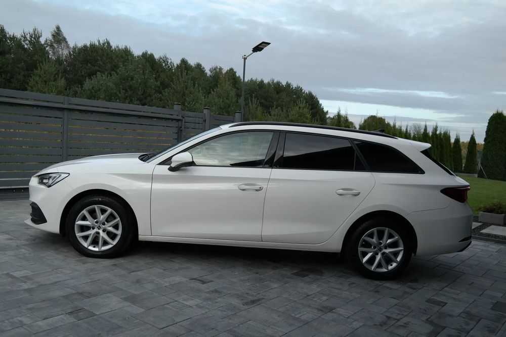 Seat Leon 1.5 benzyna, Krajowy, 1wł, bogata wersja, BDB STAN, FULL LED