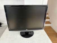 Monitor lg flatron w2252v