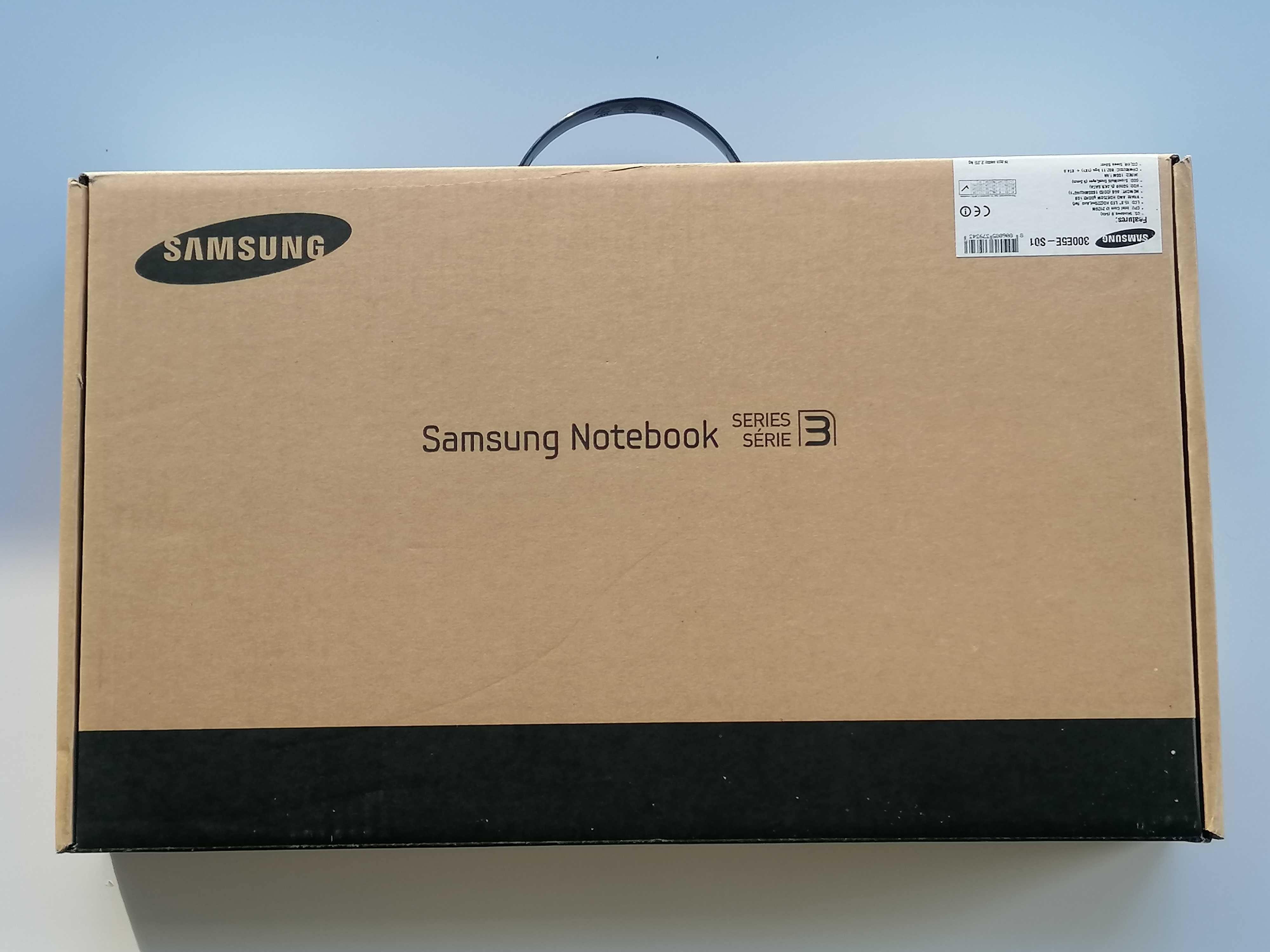 Laptop Samsung 300E5E-S01PL (i3 3120M/8 GB/HD8750M/500 GB)