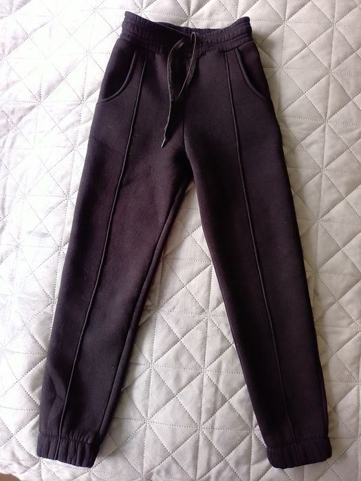 Теплі спортивні штани на струнку дівчинку 6-7 років