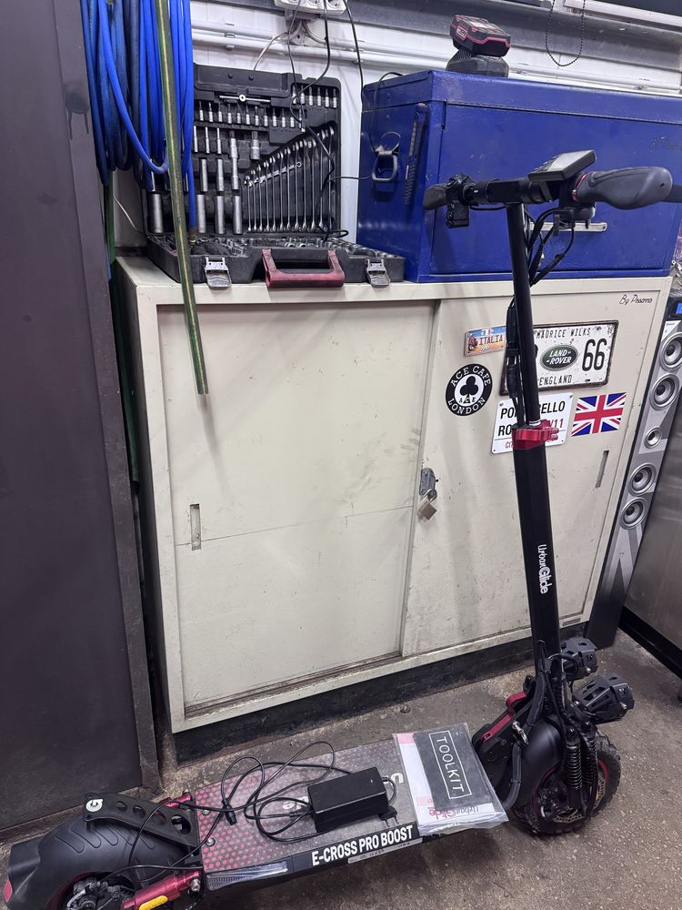 Trotinete urban glide ecross pro boost