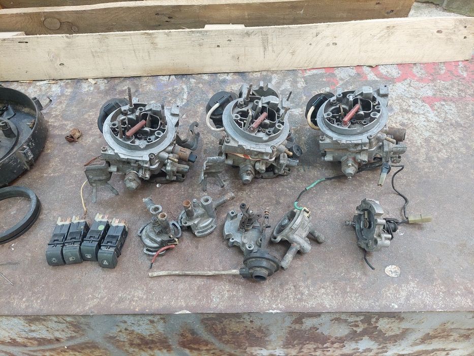 Продам автозапчасти.