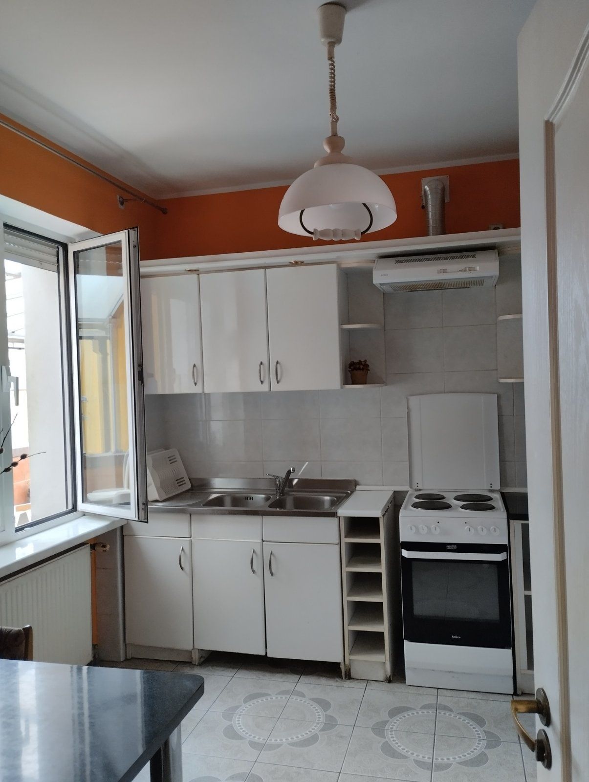 Hostel dla pracowników w centrum KARGOWA