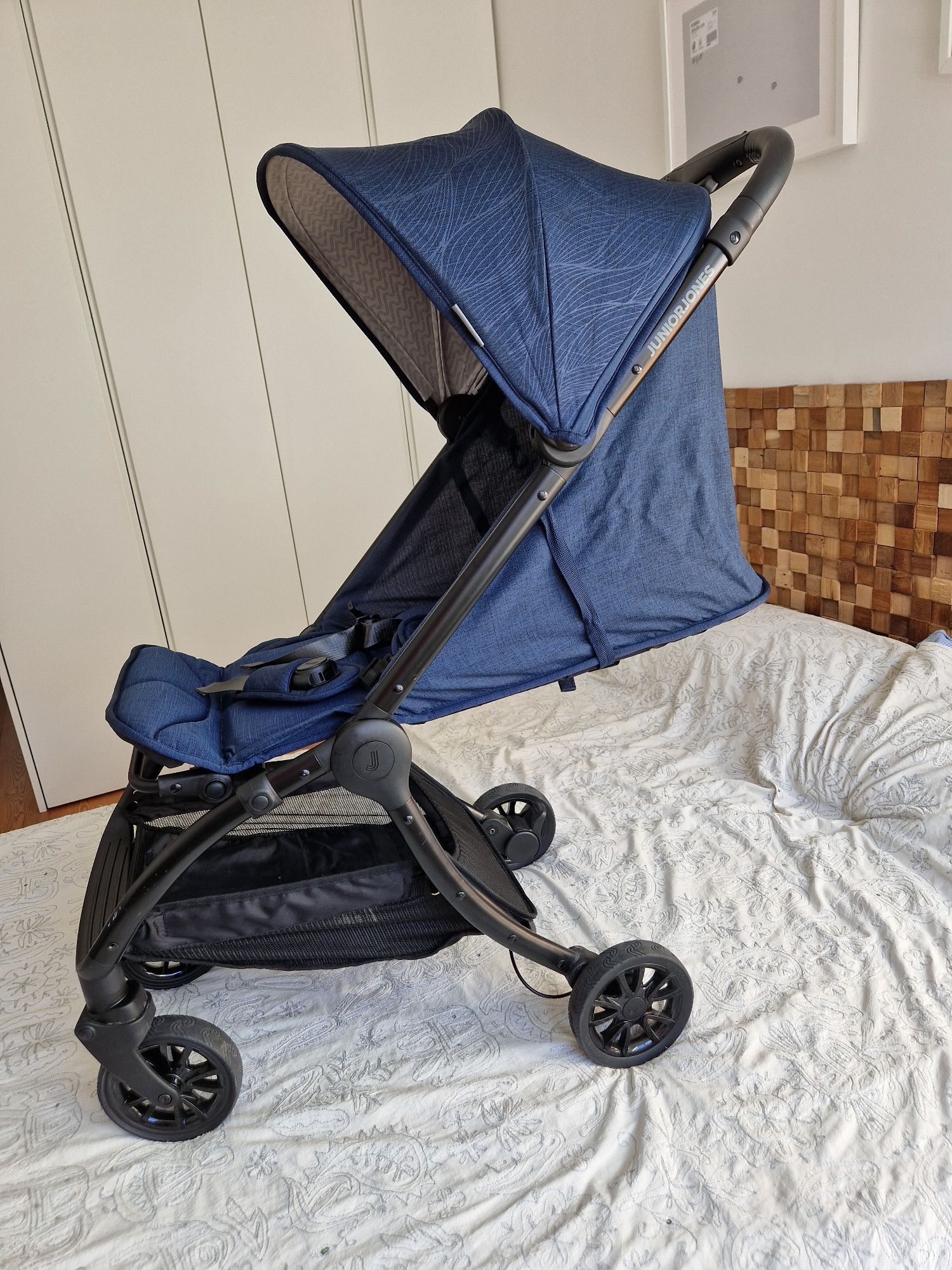 Carrinho de Bebé Junior Jones J-Tourer