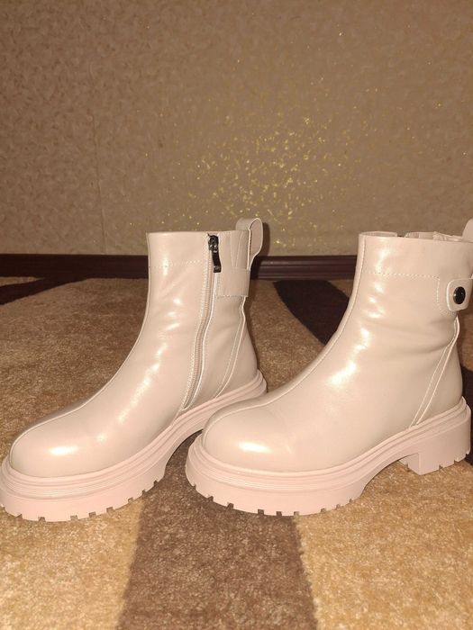 Зимові жіночі черевики