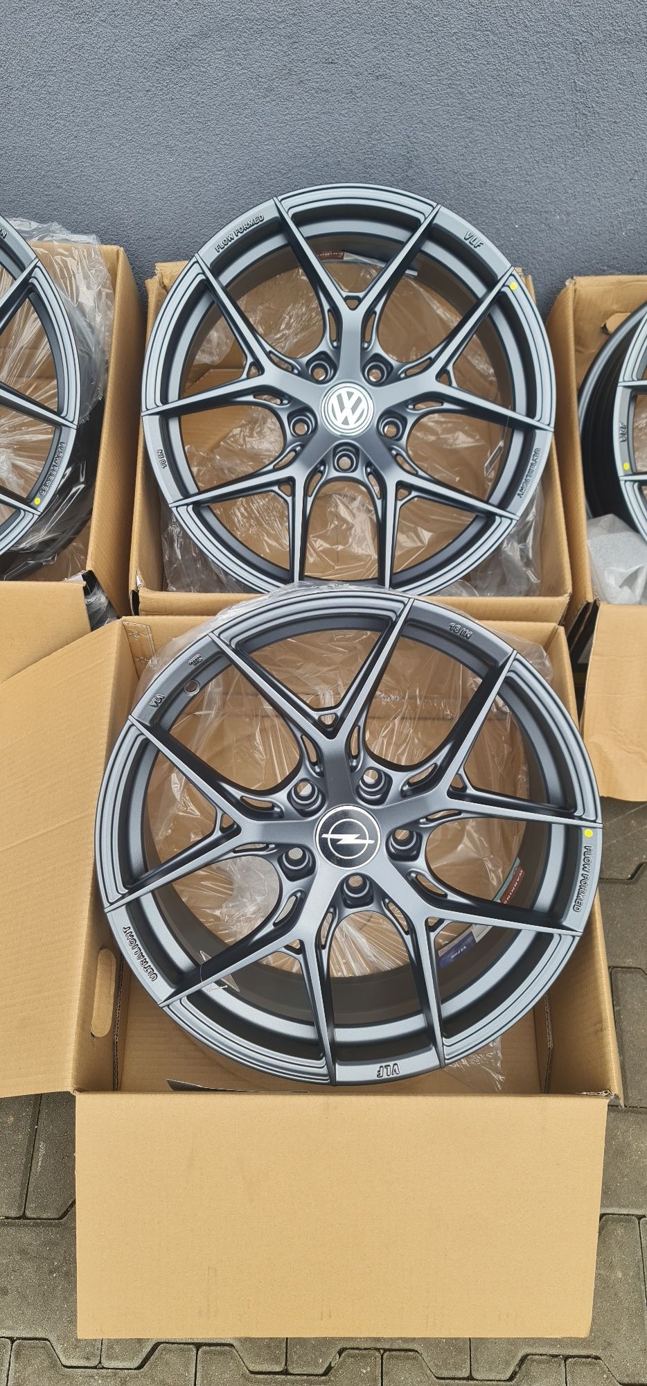 "18 5x120 Bmw Opel Vw T5 T6 Nowe