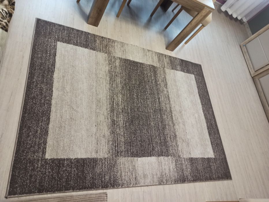 Dywan 160x220 stan bdb