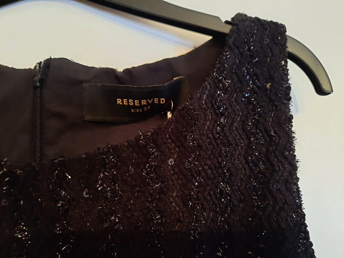 Sukienka sylwestrowa Reserved 38