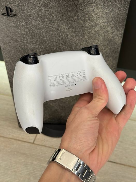 Ігрова консоль Sony PlayStation 5 825 Gb Blu-Ray White