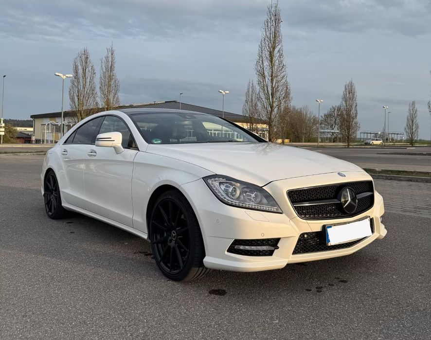 Mercedes-Benz CLS Mercedes-Benz CLS 350 CDI 4MATIC • 265 KM • 169 500 km