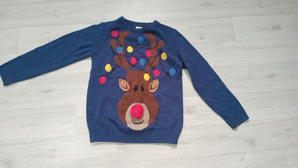 Дитячий светр з оленем