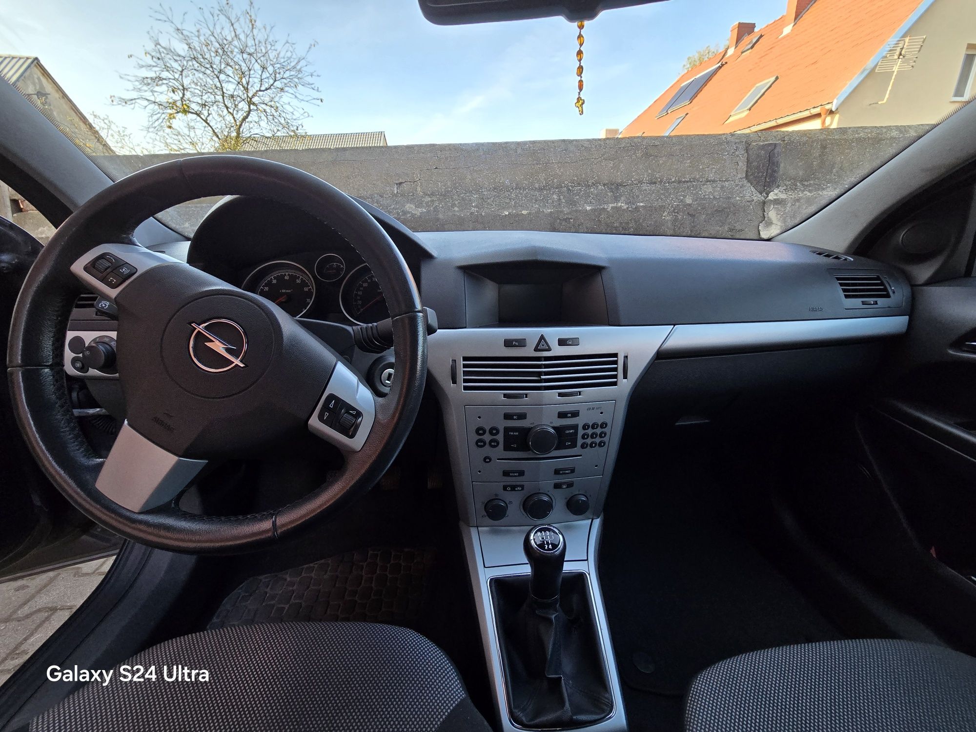 OPEL ASTRA GTC H 1.4 benzyna *Klima * 90 KM