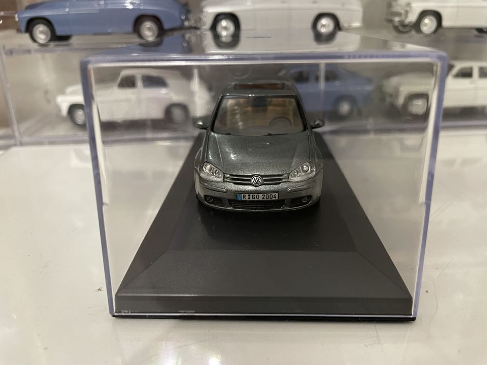 Schuco 1:43 Volkswagen Golf V 5