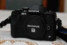 Olympus E-M10 IV + 14-42mm f/3.5-5.6 ED EZ