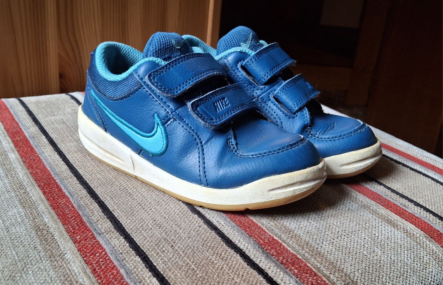 Buty dla dziecka Nike skórzane  niebieskie uniesex rozmiar 26