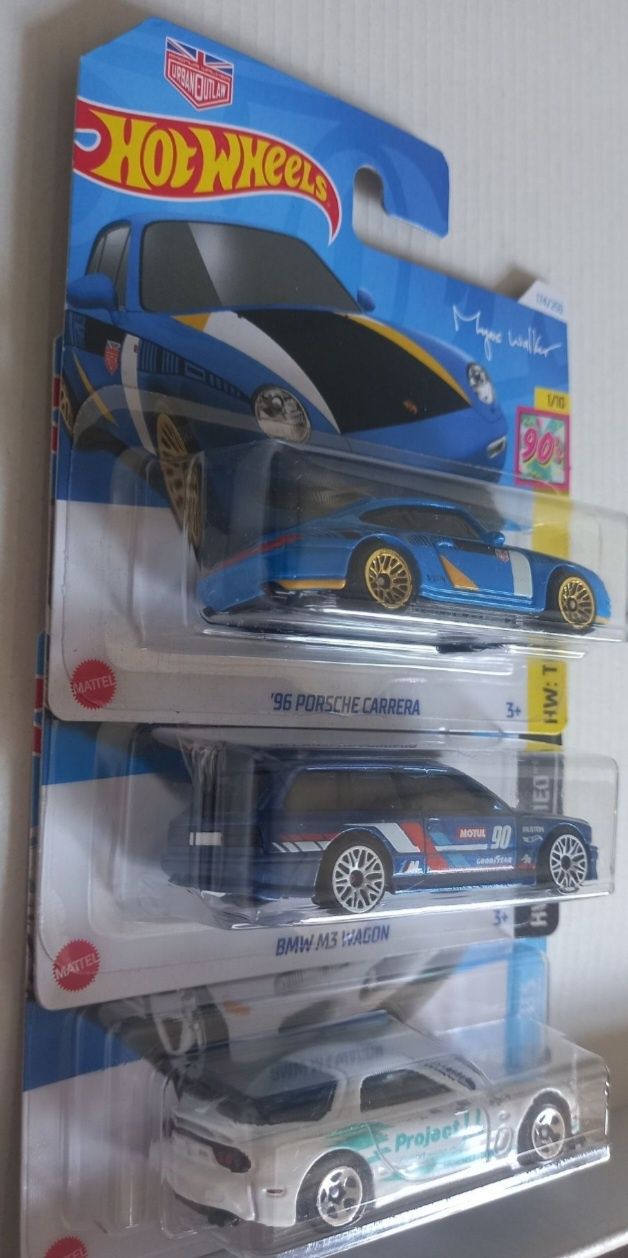 Hot wheels porsche vs bmw vs mazda