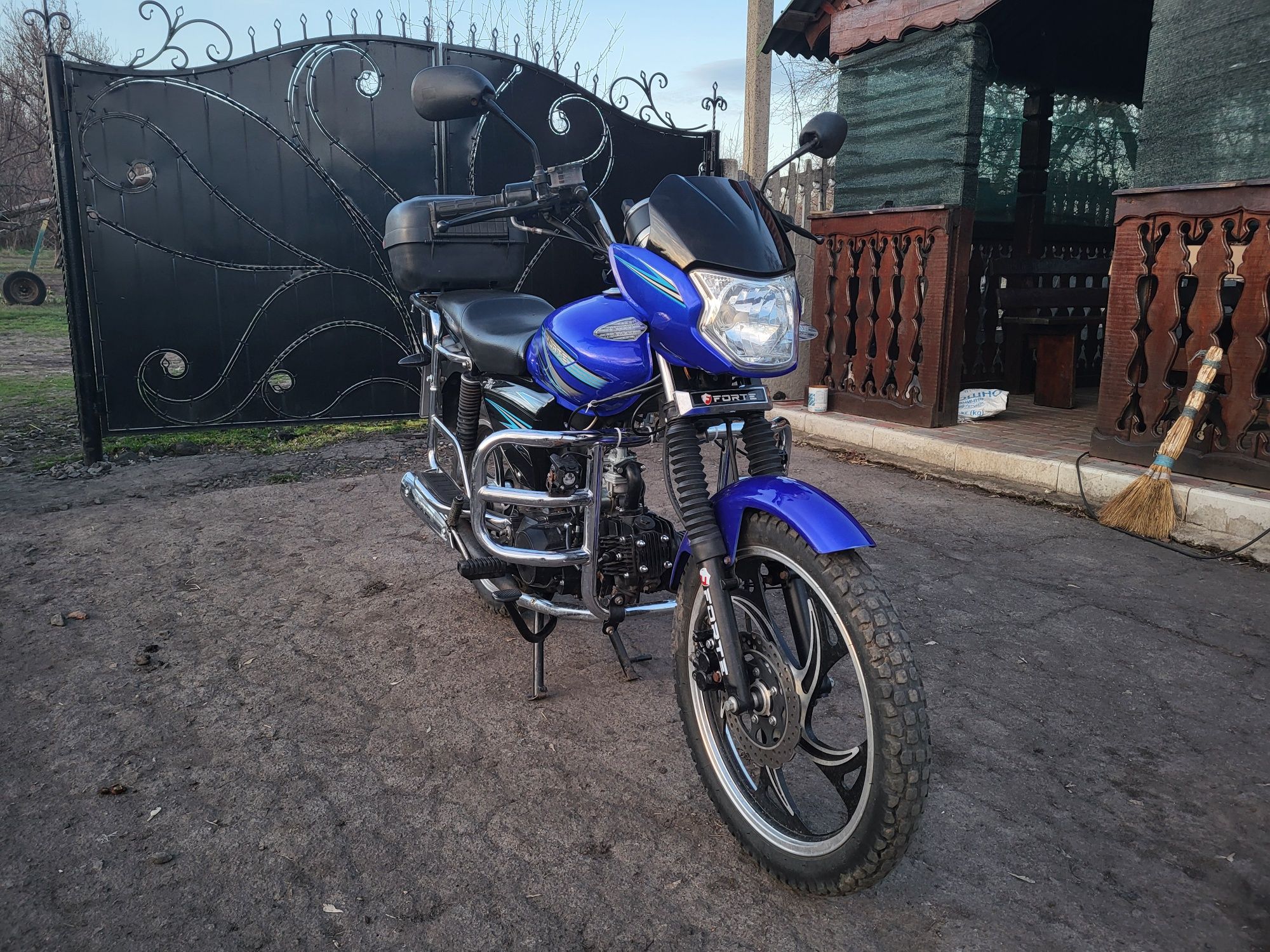 Мотоцикл Forte 125RX
