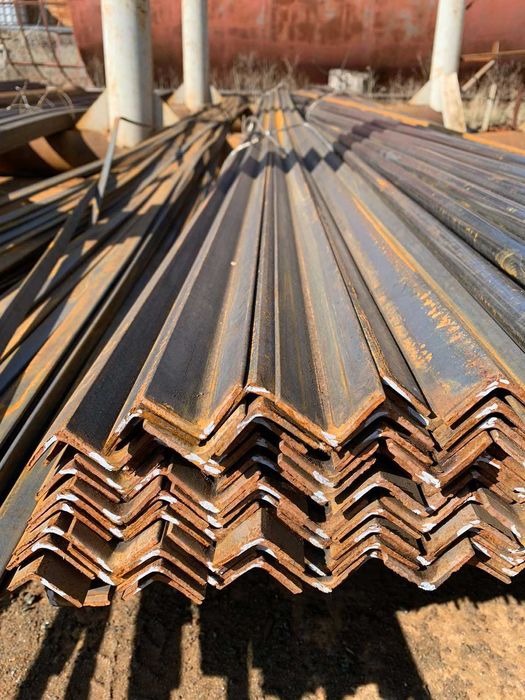 Арматура, труби профільні, кутик , круг , смуга.