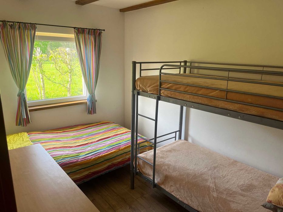 MAZURY Duży Domek, cztery sypialnie, 100m do jeziora, jacuzzi