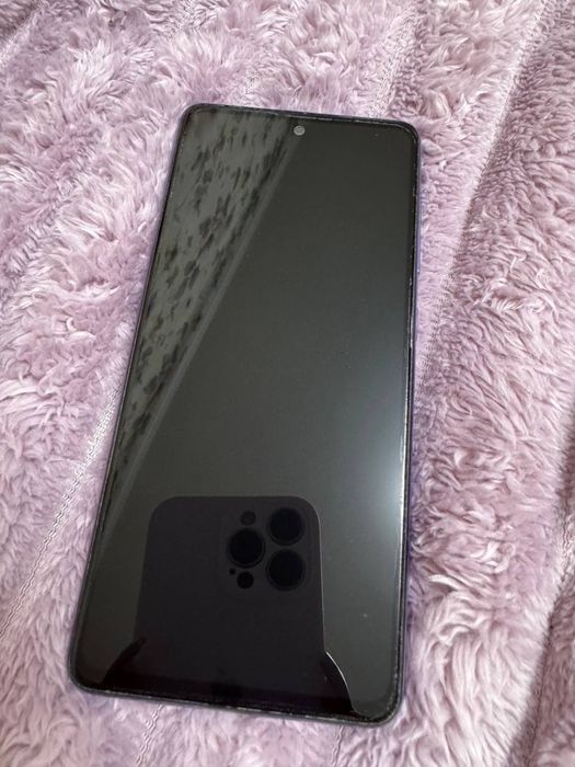 Продаю телефон самсунг А52