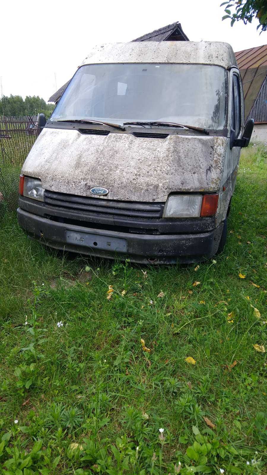 Бус Ford transit 2.0 бензин 1988 р.в., цілим або запчастини