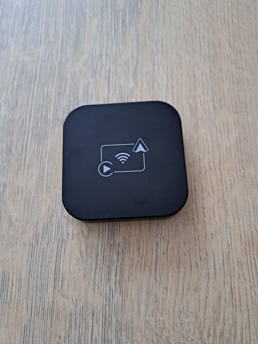 Bezprzewodowy adapter z systemem Android Auto & Carplay 2 w 1 CP12