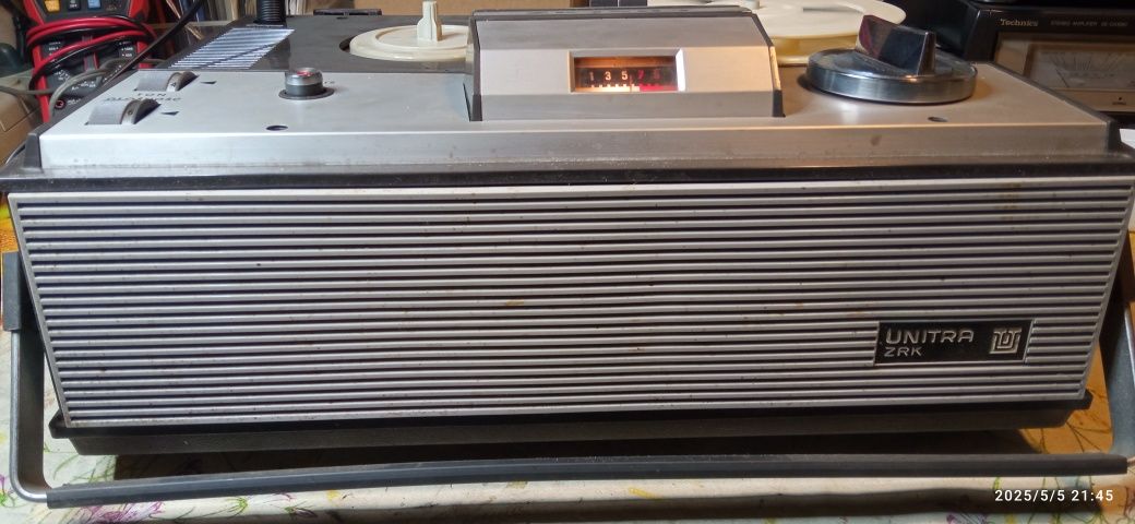 Magnetofony szpulowe UNITRA ZK - 140 T