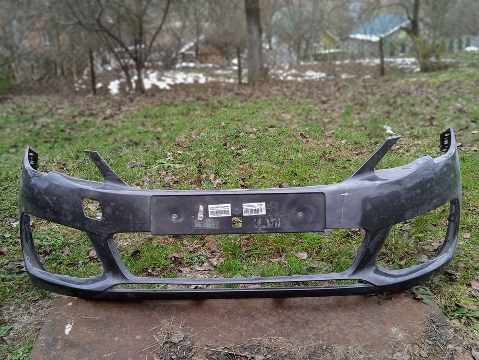 Передній бампер Пежо 308