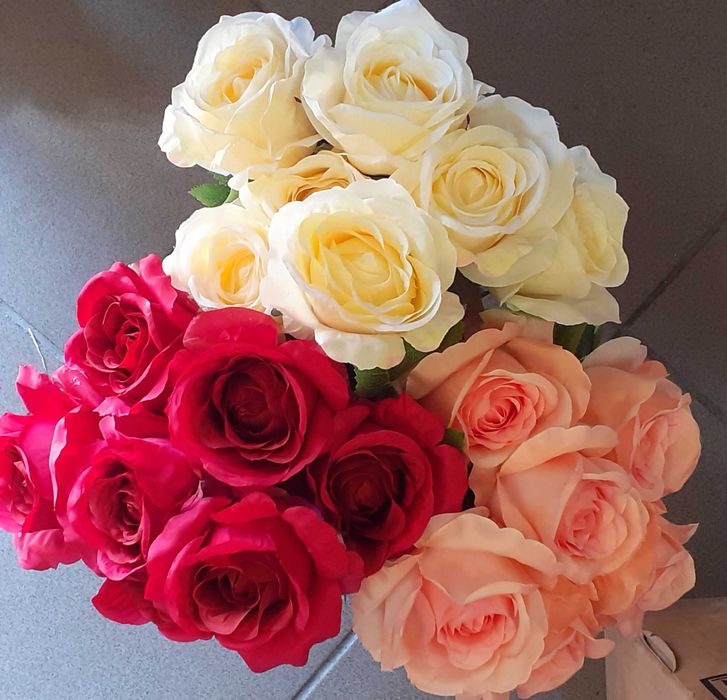 Róże kwiaty sztuczne bukiet