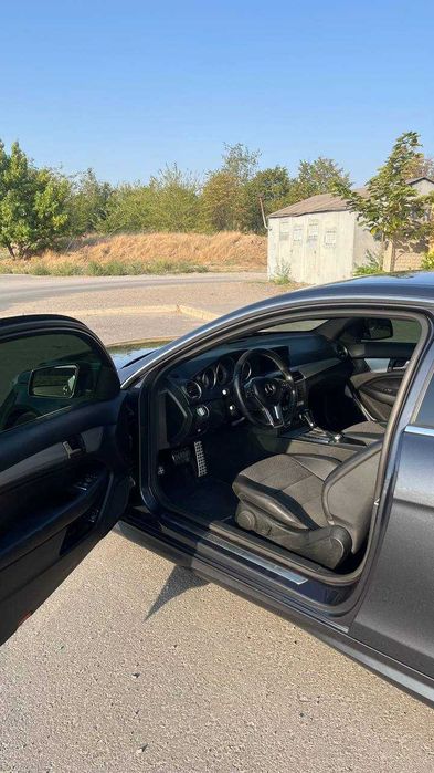 Mercedes-Benz C250 Coupe
