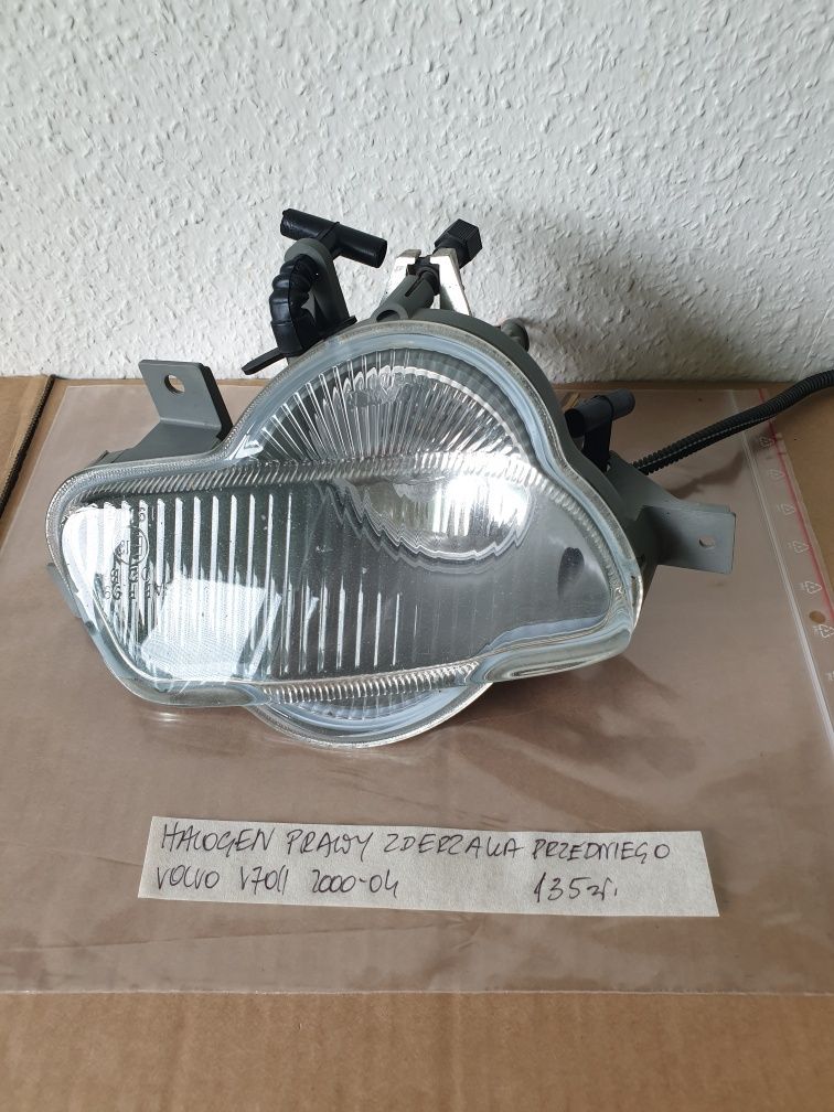 halogen zderzaka przedniego volvo V70II PRAWY  PRZÓD
