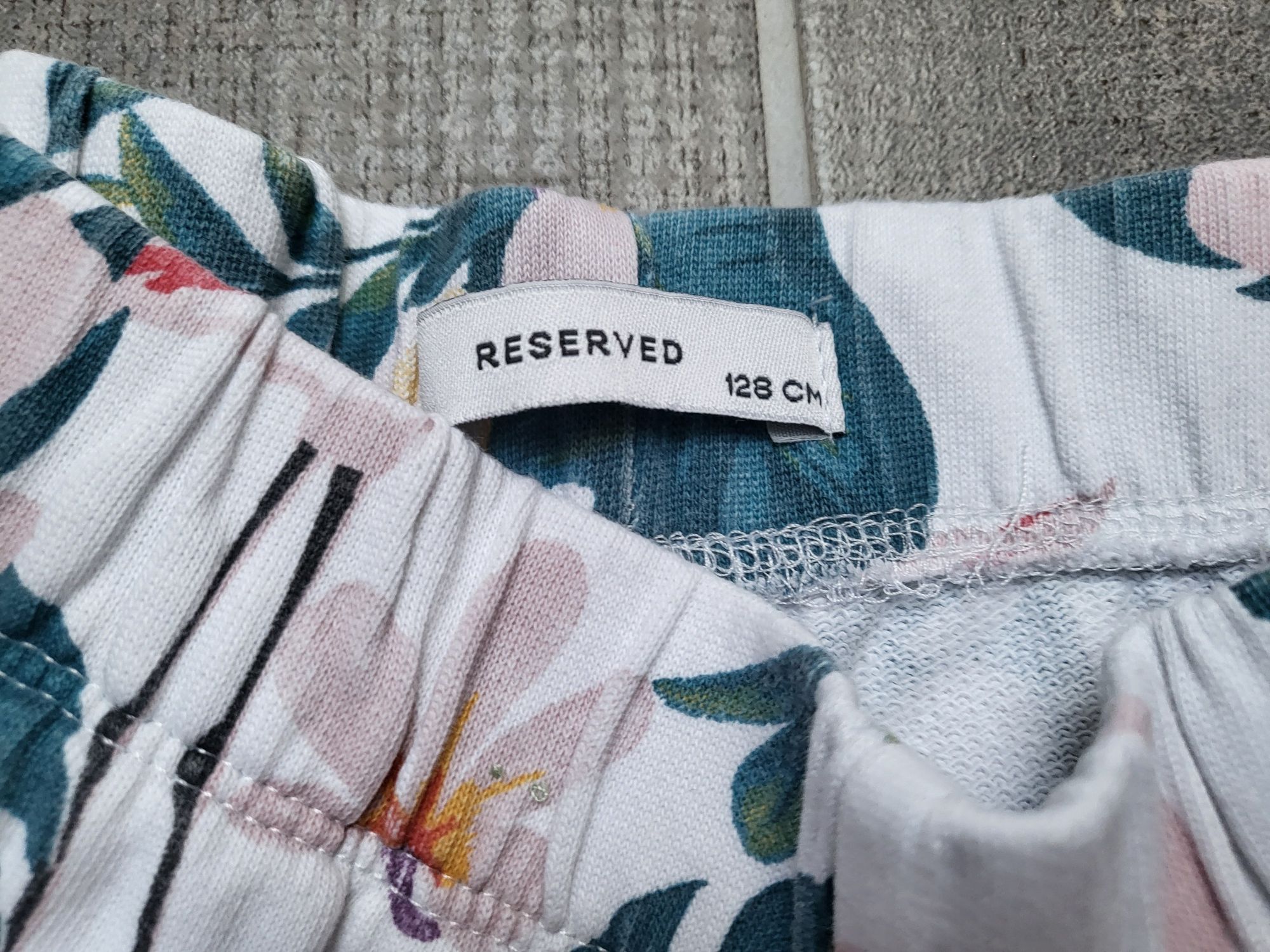 128 reserved spodnie dresowe dresy legginsy pepco jak nowe