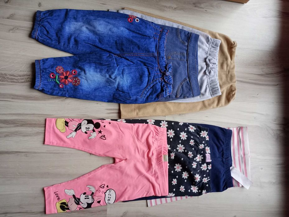 Paka ubrań dla dziewczynki rozmiar 80 cz 2