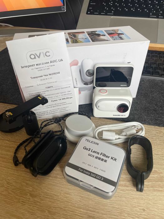 Екшн-камера Insta360 GO 3 64GB + ND фільтри + Рамка Telesin