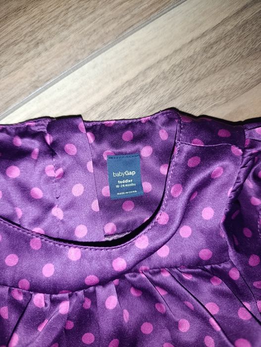 Sukienka z falbankami