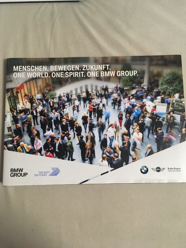 Publikacja książka BMW Group 100 years Menschen Bewegen Zukunft