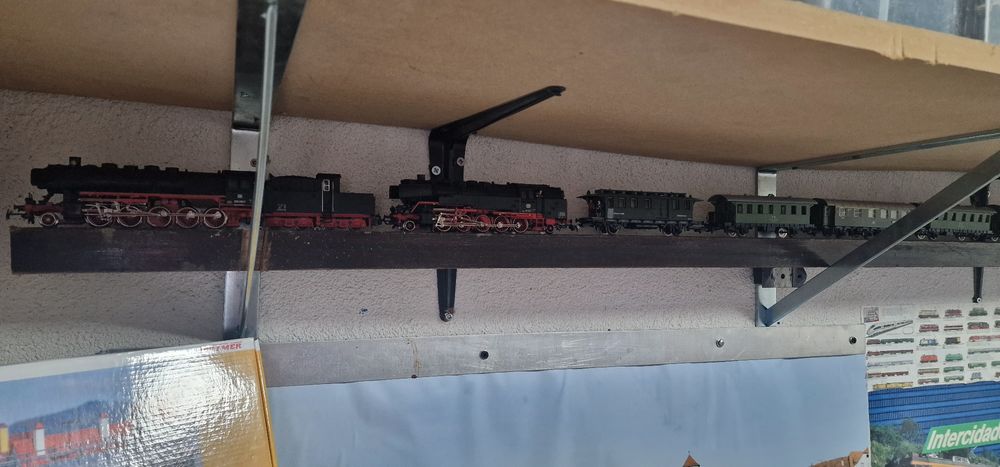 Locomotivas carvão  para a arvore natal tenho varias