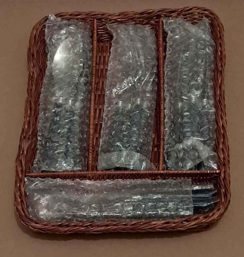 Conjunto Talheres 17 pcs