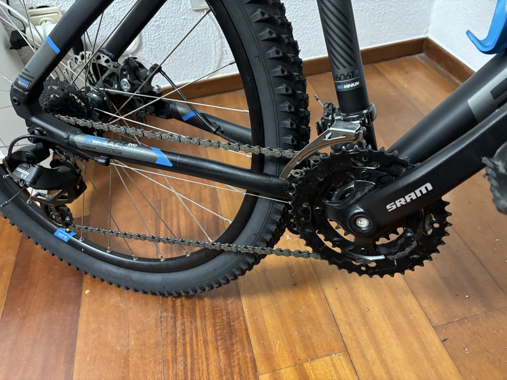 Bicicleta Btwin 520  **nova
