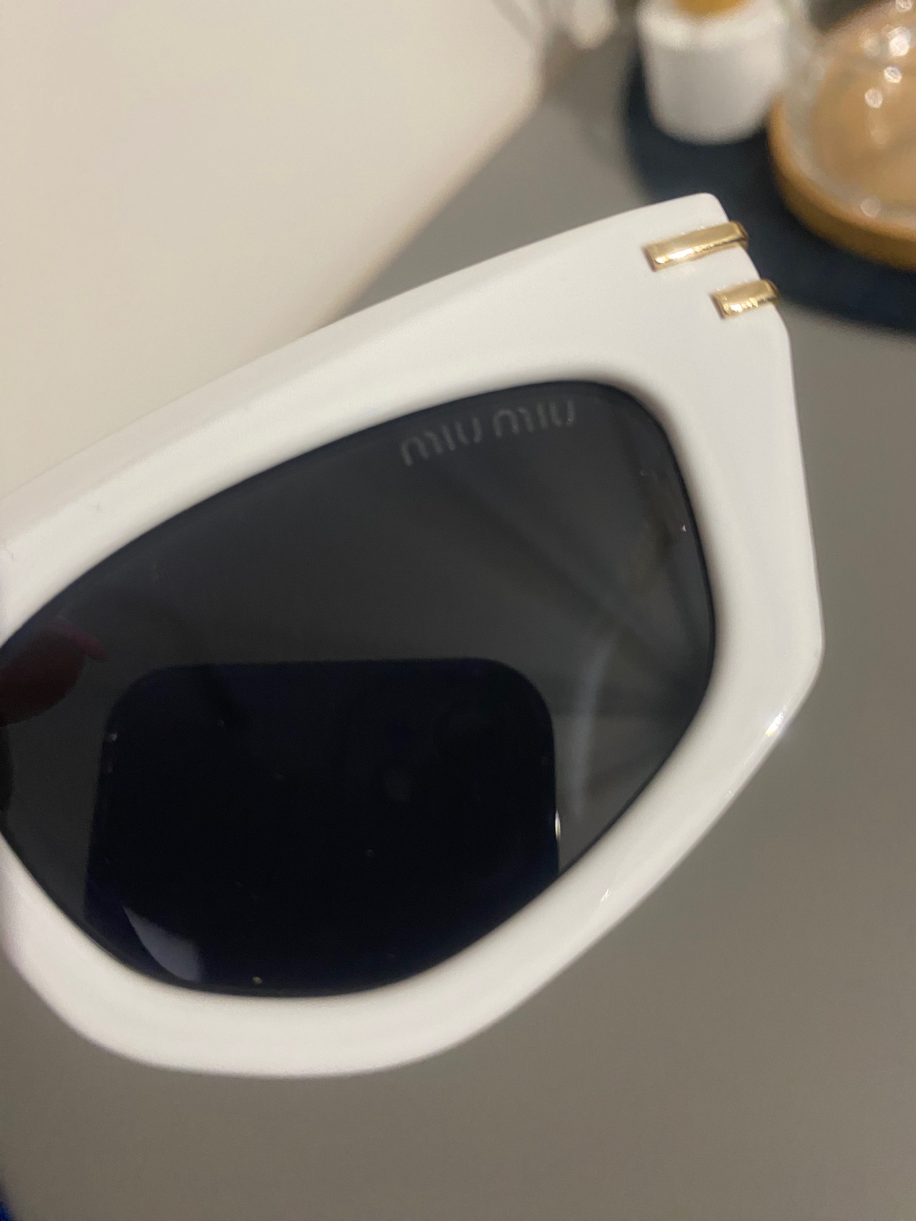 Nowe Białe Złote Designerskie Okulary Przeciwsłoneczne Miu.miu