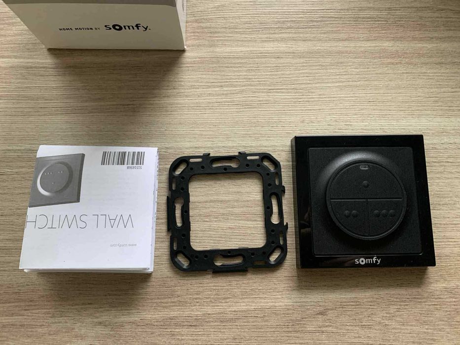 Przycisk Ścienny Somfy Wall Switch 3ch IO